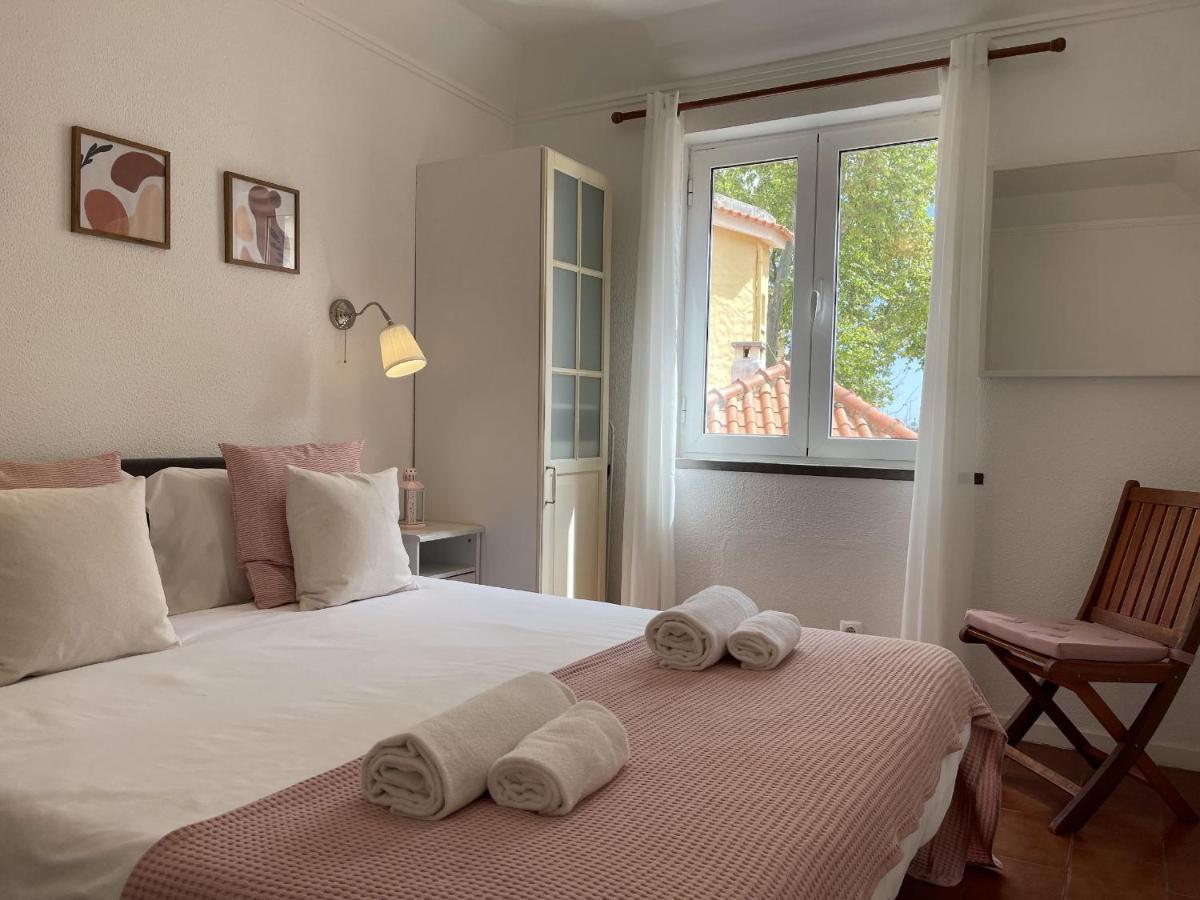 Ribeira Beach Apartment In Cascais Exterior photo